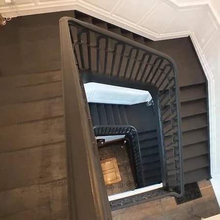 ベッド・アンド・ブレックファスト Le Trianon De