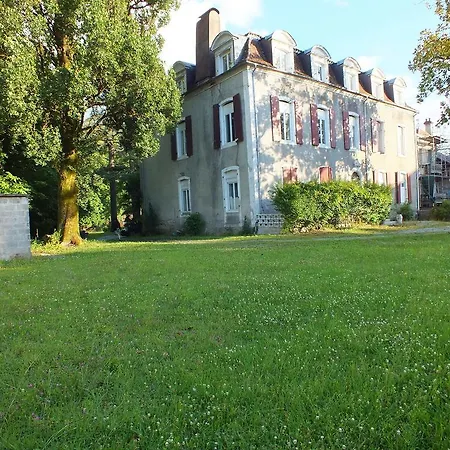 Le Trianon De 3* Сали-де-Беарн