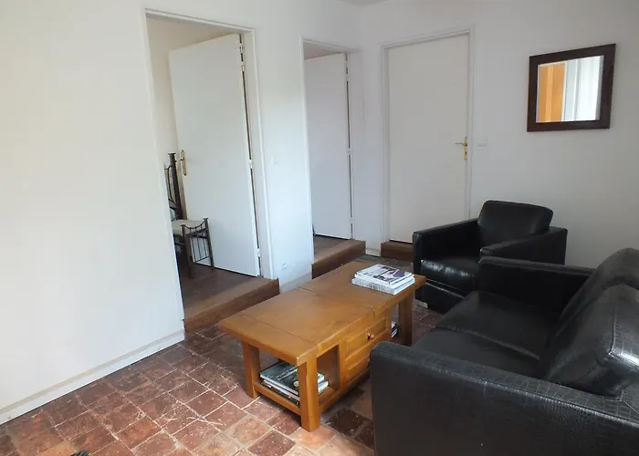 Le Trianon De Bed and Breakfast 3*